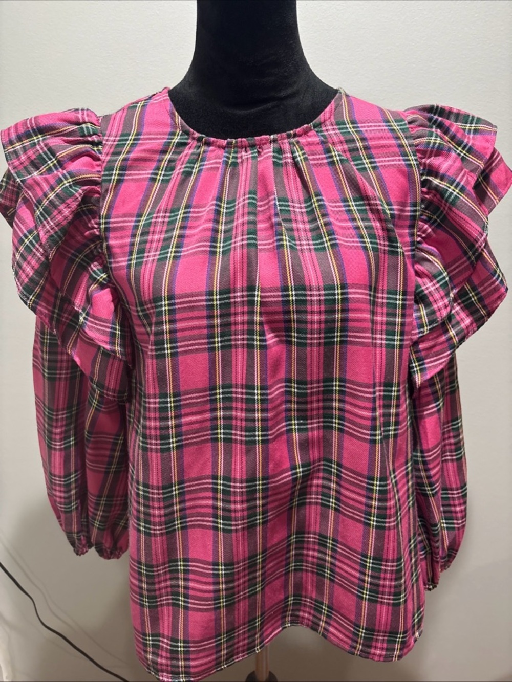 entro Pink Plaid Ruffle Sleeve Blouse